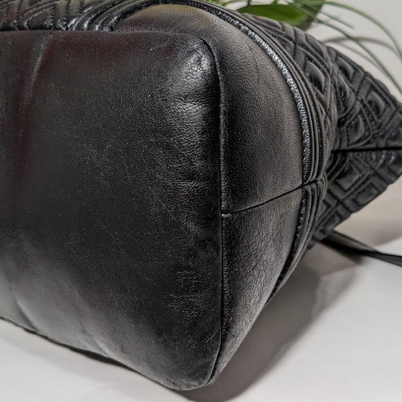 Tory Burch Fleming Marion Quilted Chain Large Women's Tote Black - Picture 7 of 16